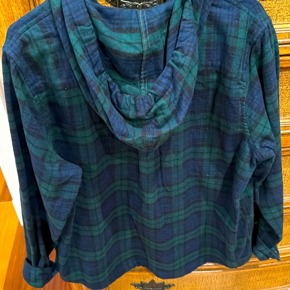 LL Bean Relaxed fit woman’s full zip hoodie - Picture 3 of 3